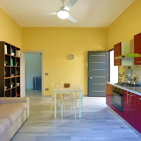 Re Sole La Dependance - Casa M E R C U R I O Holiday home