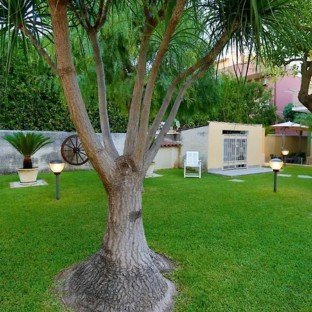 Re Sole La Dependance - Casa M E R C U R I O Holiday home