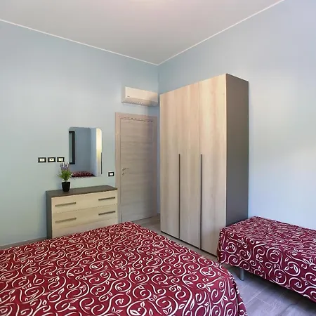 Holiday home Re Sole La Dependance - Casa M E R C U R I O